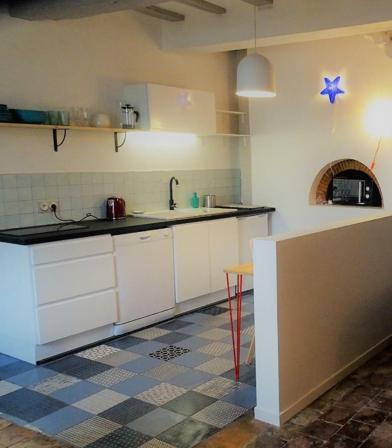 Appartement Spacieux Avec Une Vue Sur Tours Exterior photo